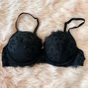 Victoria’s Secret Black Lace Bra 32C